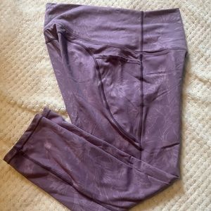 Lilac zyia 20” leggings size 4